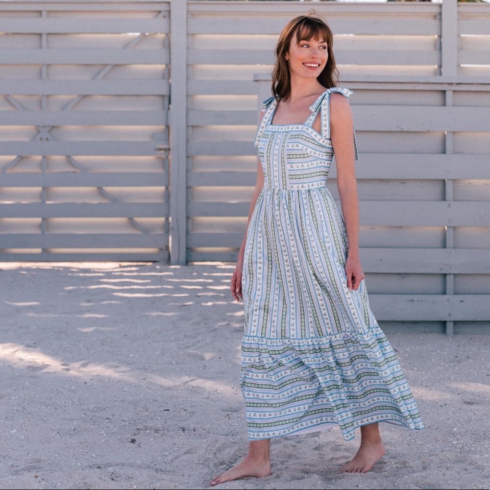 ISO GAL MEETS GLAM GERALDINE DRESS